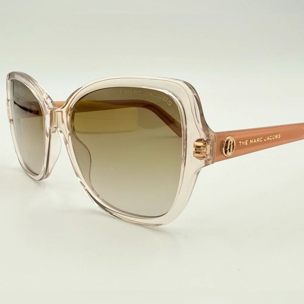 Marc Jacob’s Fashion Sunglasses 555/S Cat Eye 55mm Beige w/ Brown Gradient Lens